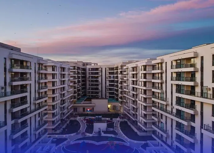 Apartamento Nazaru's Property's Constança