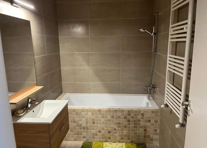 Apartamento Nazaru's Property's Constança